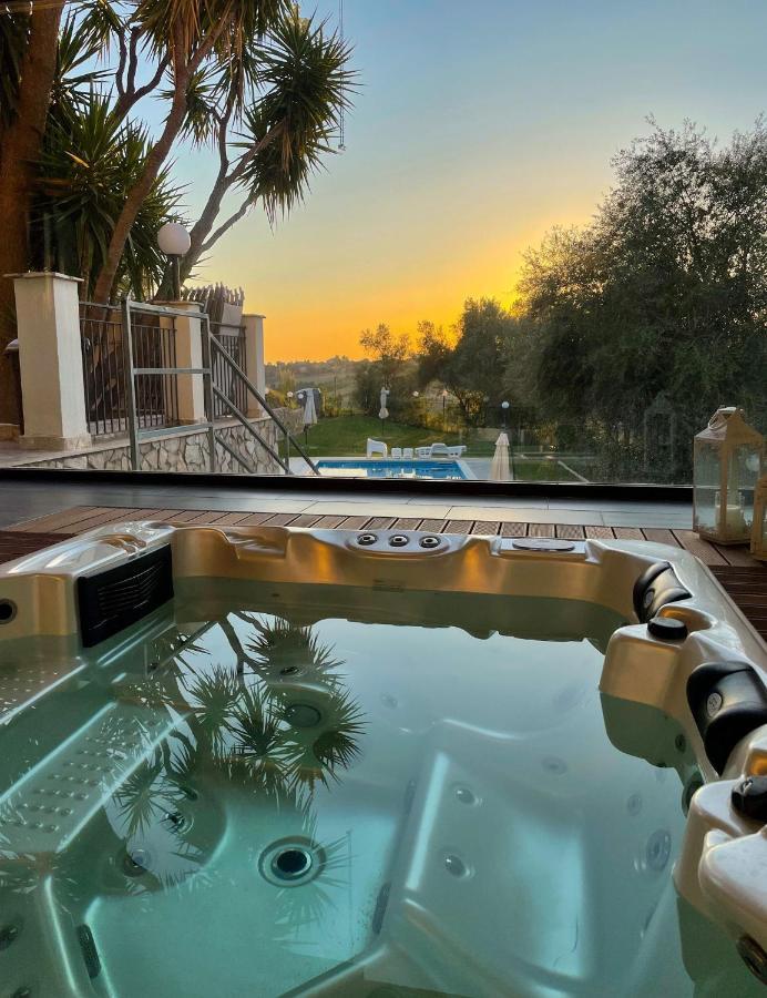 Villa Aurora كالتاجيروني المظهر الخارجي الصورة
